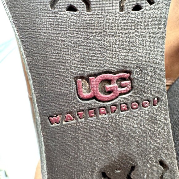 UGG EMALIE STOUT WATERPROOF LEATHER ANKLE WEDGE BOOT US 10 / EU 41 / UK 8.5 - Picture 11 of 13